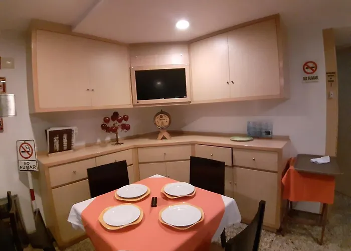 Auto Legaria 4* Mexico City