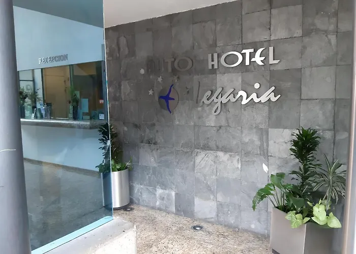 Auto Legaria Hotel 4*