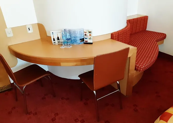 Auto Legaria 4* Mexico City