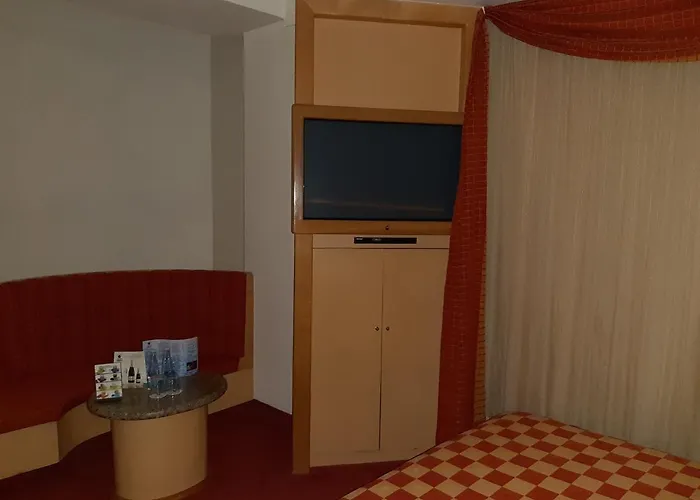 Hotel Auto Legaria 4*